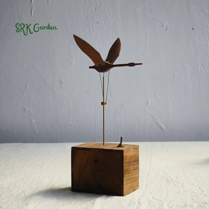 Flying Animal Kinetic Decor – Battery Motion Gift with Flying Pig, Swan & More